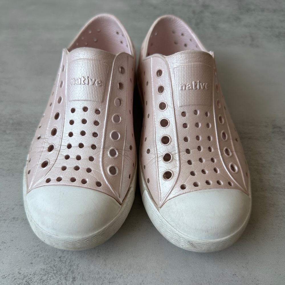 Native In Pink Size C11